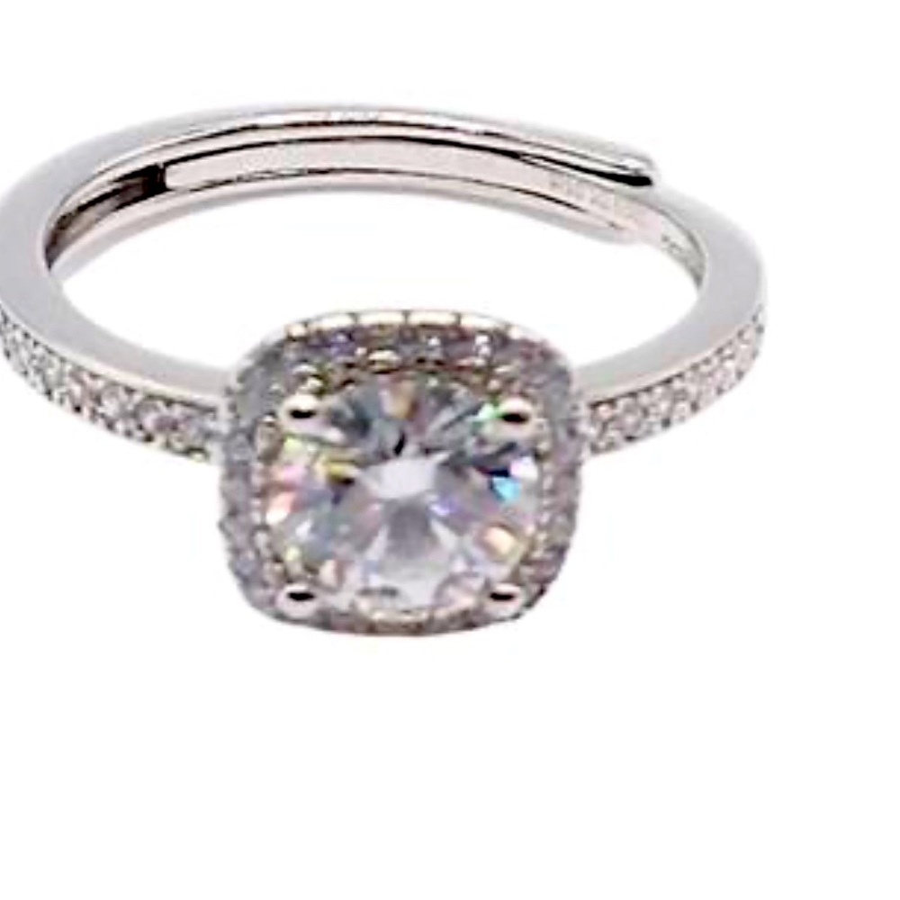 1.0 k moissoinate ring